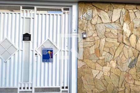 Casa à venda com 240m², 4 quartos e 2 vagasPlaca