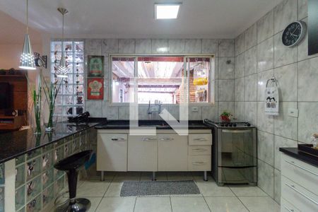 Casa à venda com 240m², 4 quartos e 2 vagasCozinha