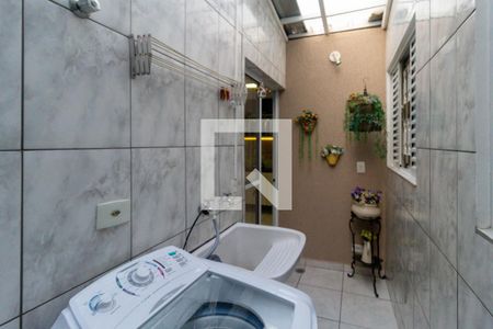 Casa à venda com 240m², 4 quartos e 2 vagasÁrea de serviço