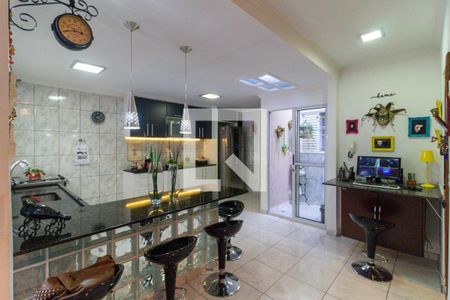 Casa à venda com 240m², 4 quartos e 2 vagasCozinha