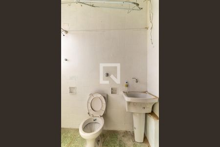 Banheiro de kitnet/studio para alugar com 1 quarto, 44m² em Centro Histórico de São Paulo, São Paulo