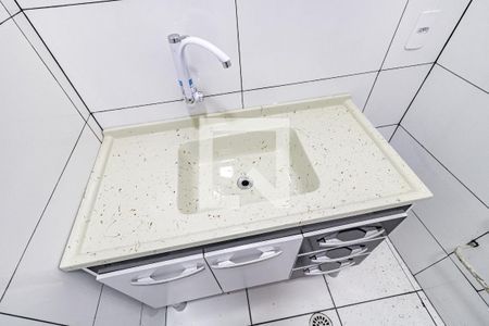 Cozinha da Suíte 01 - Torneira de apartamento para alugar com 3 quartos, 80m² em Liberdade, São Paulo