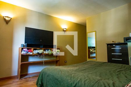 Casa à venda com 180m², 2 quartos e 2 vagas Casa à venda com 180m², 2 quartos e 2 vagasSuíte 1