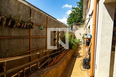 Casa à venda com 180m², 2 quartos e 2 vagas Casa à venda com 180m², 2 quartos e 2 vagasEspaço Gourmet - Corredor