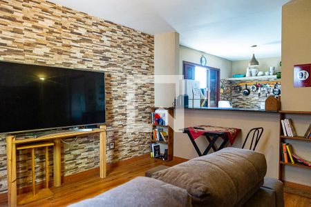 Casa à venda com 180m², 2 quartos e 2 vagas Casa à venda com 180m², 2 quartos e 2 vagasSala