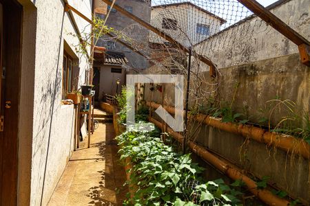 Casa à venda com 180m², 2 quartos e 2 vagas Casa à venda com 180m², 2 quartos e 2 vagasEspaço Gourmet - Corredor