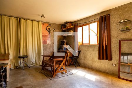 Casa à venda com 180m², 2 quartos e 2 vagas Casa à venda com 180m², 2 quartos e 2 vagasQuarto 2