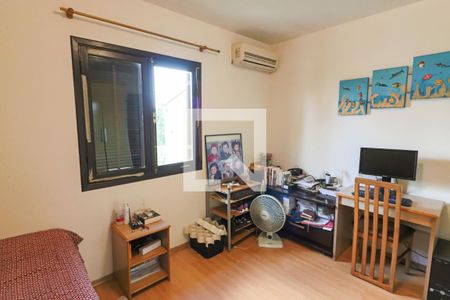 Quarto 1 de casa de condomínio à venda com 3 quartos, 198m² em Vila Gomes, São Paulo