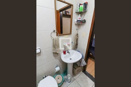 Casa de condomínio à venda com 198m², 3 quartos e 4 vagas Casa de condomínio à venda com 198m², 3 quartos e 4 vagasQuarto 3 Suite