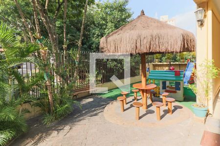 Casa de condomínio à venda com 198m², 3 quartos e 4 vagas Casa de condomínio à venda com 198m², 3 quartos e 4 vagasArea Comum