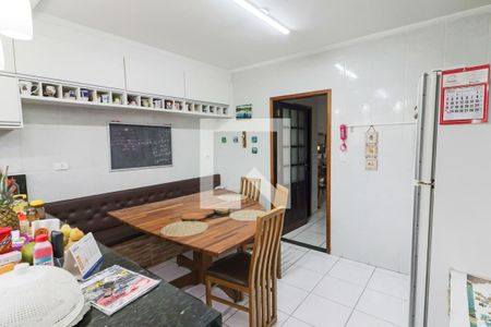 Casa de condomínio à venda com 198m², 3 quartos e 4 vagas Casa de condomínio à venda com 198m², 3 quartos e 4 vagasCozinha