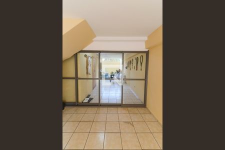 Casa de condomínio à venda com 198m², 3 quartos e 4 vagas Casa de condomínio à venda com 198m², 3 quartos e 4 vagasGaragem / Lavanderia