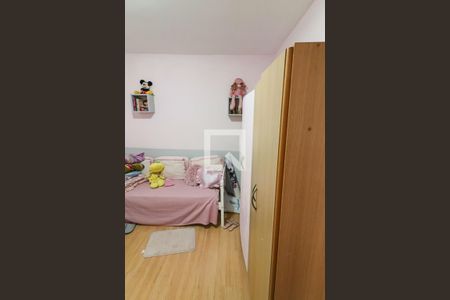 Casa de condomínio à venda com 198m², 3 quartos e 4 vagas Casa de condomínio à venda com 198m², 3 quartos e 4 vagasQuarto 2