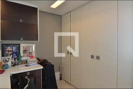 Apartamento para alugar com 130m², 2 quartos e 2 vagasEscritório
