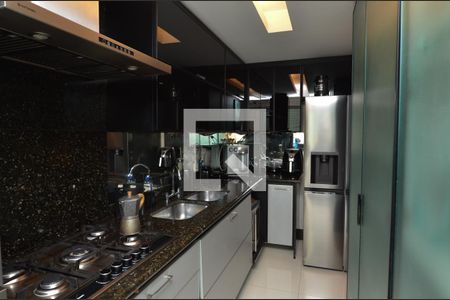 Apartamento para alugar com 130m², 2 quartos e 2 vagasCozinha