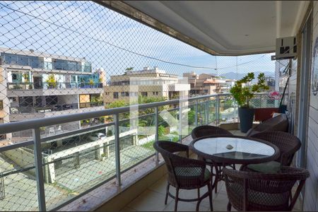 Varanda de apartamento para alugar com 2 quartos, 130m² em Recreio dos Bandeirantes, Rio de Janeiro