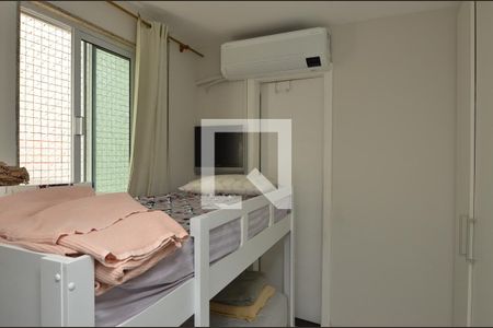 Apartamento para alugar com 130m², 2 quartos e 2 vagasQuarto de serviço