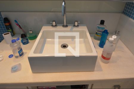 Apartamento para alugar com 130m², 2 quartos e 2 vagasBanheiro da Suíte