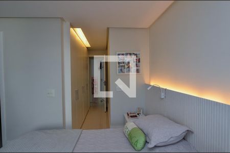 Apartamento para alugar com 130m², 2 quartos e 2 vagasSuite