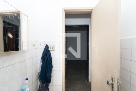 Casa para alugar com 360m², 2 quartos e 4 vagasBanheiro - Casa 01