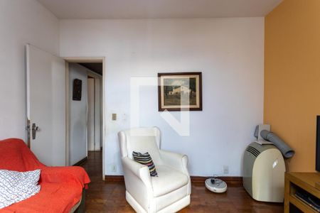 Apartamento à venda com 159m², 4 quartos e 2 vagas Apartamento à venda com 159m², 4 quartos e 2 vagasQuarto 2
