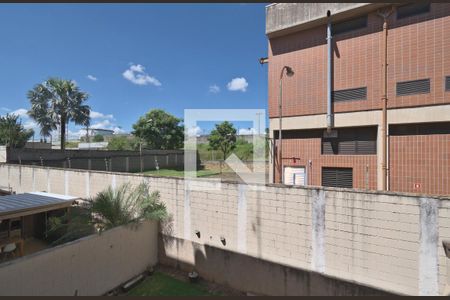 Vista da Sala de apartamento à venda com 2 quartos, 51m² em Vila 31 de Março, Campinas