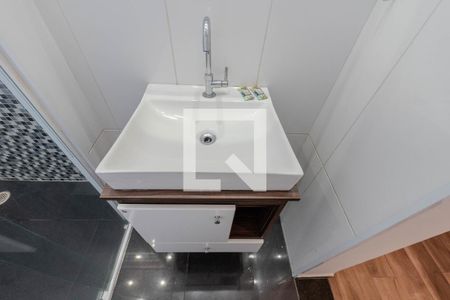 Studio para alugar com 26m², 1 quarto e sem vaga Studio para alugar com 26m², 1 quarto e sem vagaBanheiro