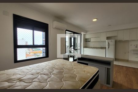 Studio para alugar com 44m², 1 quarto e 1 vaga Studio para alugar com 44m², 1 quarto e 1 vagaQuarto