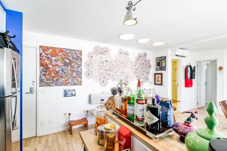 Apartamento à venda com 65m², 1 quarto e 2 vagas Apartamento à venda com 65m², 1 quarto e 2 vagasCozinha