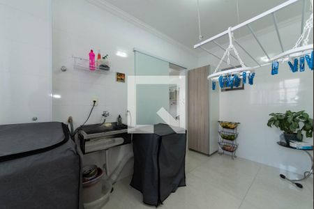 Apartamento à venda com 118m², 3 quartos e 2 vagasLavanderia