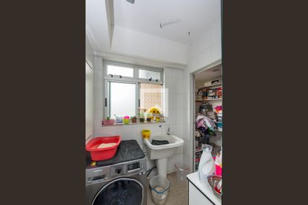 Apartamento à venda com 160m², 3 quartos e 3 vagas Apartamento à venda com 160m², 3 quartos e 3 vagasÁrea de Serviço
