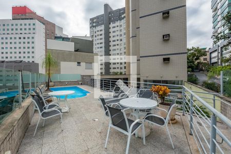 Apartamento à venda com 160m², 3 quartos e 3 vagas Apartamento à venda com 160m², 3 quartos e 3 vagasPiscina