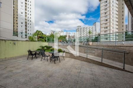 Apartamento à venda com 160m², 3 quartos e 3 vagas Apartamento à venda com 160m², 3 quartos e 3 vagasÁrea gourmet