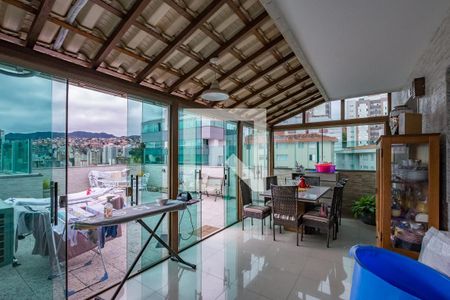 Apartamento à venda com 160m², 3 quartos e 3 vagas Apartamento à venda com 160m², 3 quartos e 3 vagasVaranda da Sala 2