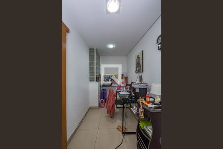 Apartamento à venda com 160m², 3 quartos e 3 vagas Apartamento à venda com 160m², 3 quartos e 3 vagasEscritório