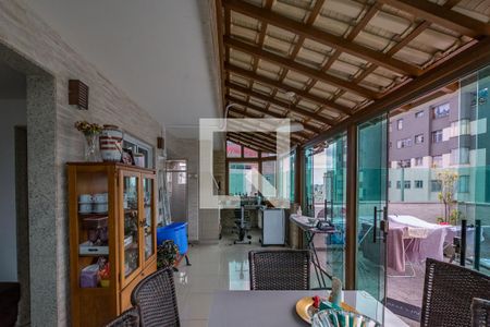 Apartamento à venda com 160m², 3 quartos e 3 vagas Apartamento à venda com 160m², 3 quartos e 3 vagasVaranda da Sala 2