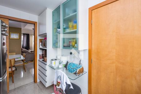 Apartamento à venda com 160m², 3 quartos e 3 vagas Apartamento à venda com 160m², 3 quartos e 3 vagasCozinha