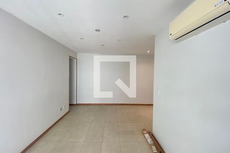 Sala de apartamento para alugar com 3 quartos, 117m² em Botafogo, Rio de Janeiro