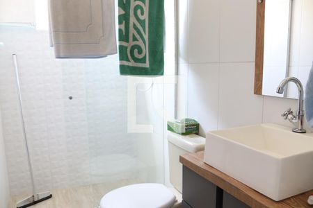 Casa à venda com 280m², 4 quartos e 6 vagasBanheiro da Suíte 2