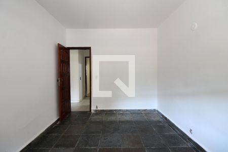 Casa de condomínio à venda com 230m², 4 quartos e 6 vagasQuarto 3