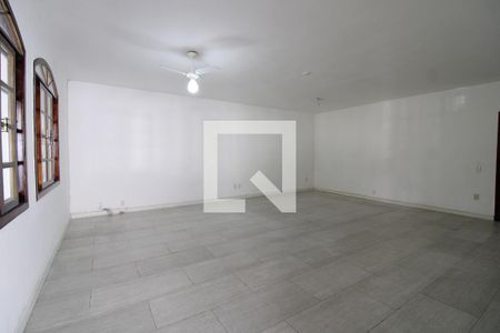 Sala de casa de condomínio para alugar com 4 quartos, 230m² em Anil, Rio de Janeiro