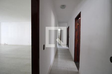 Corredor de casa de condomínio para alugar com 4 quartos, 230m² em Anil, Rio de Janeiro