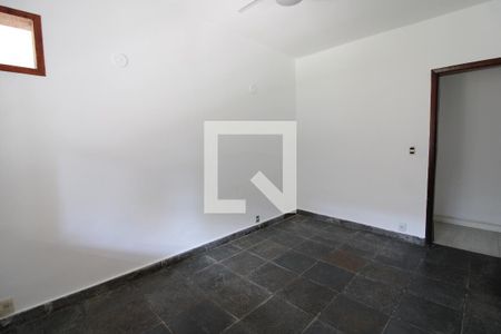 Quarto 1 de casa de condomínio para alugar com 4 quartos, 230m² em Anil, Rio de Janeiro