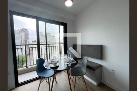 Apartamento para alugar com 25m², 0 quarto e sem vagaSala - Varanda