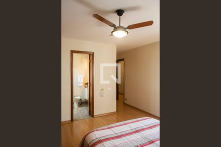 Apartamento à venda com 152m², 3 quartos e 2 vagasQuarto 3 suite