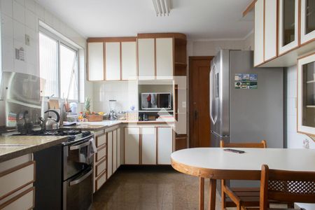 Apartamento à venda com 152m², 3 quartos e 2 vagasCozinha