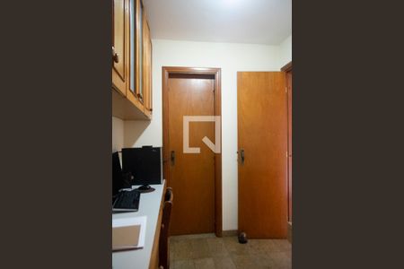 Apartamento à venda com 152m², 3 quartos e 2 vagasEscritório