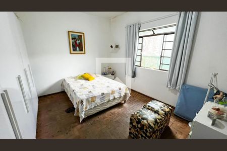Casa à venda com 500m², 3 quartos e 2 vagasQuarto 2