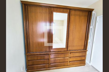 Apartamento à venda com 64m², 2 quartos e 1 vagaQuarto 2 - Armários