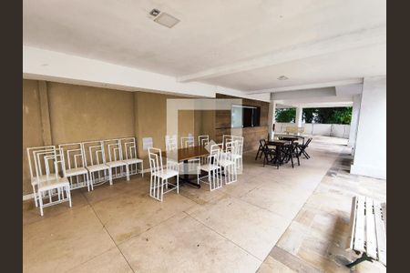 Apartamento à venda com 64m², 2 quartos e 1 vagaÁrea comum